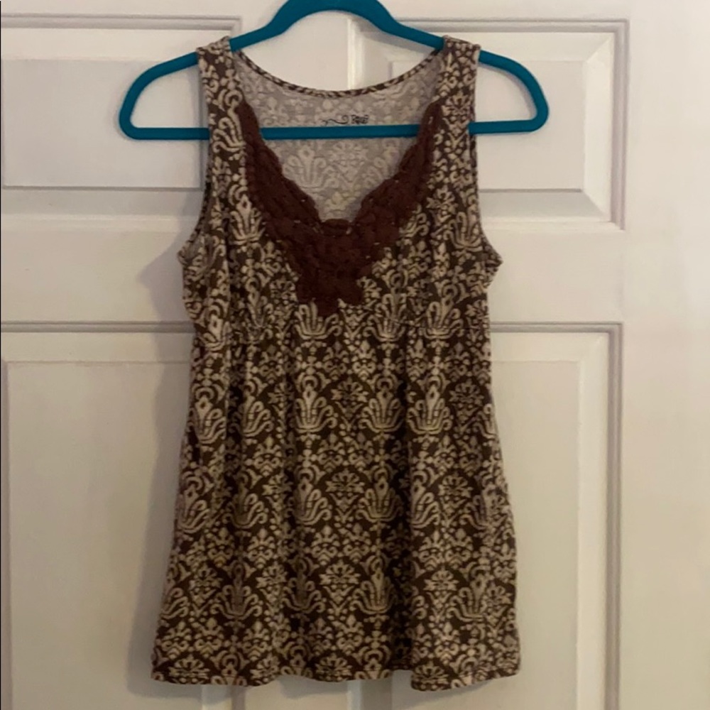 Brown and Tan Sleeveless Top